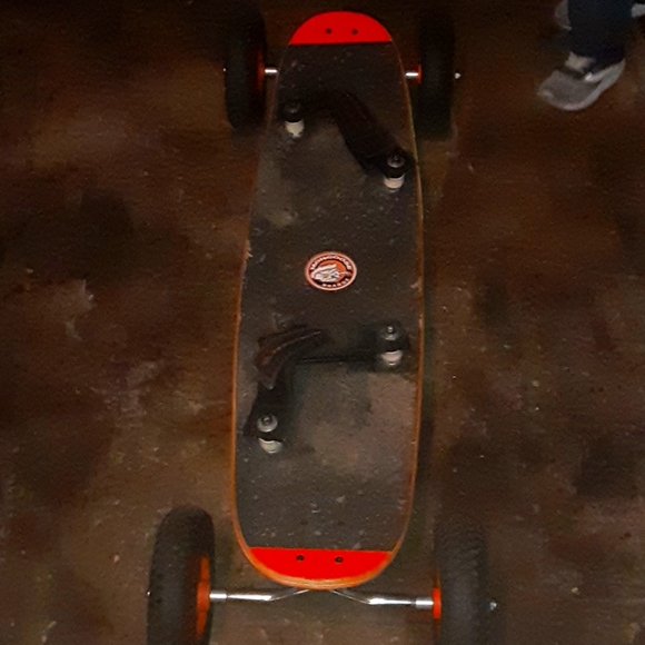 Mongoose skateboard truck tires - Picture 1 of 4